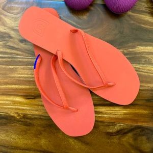 Size 10 Rothy’s Flip Flops BNWB Orange